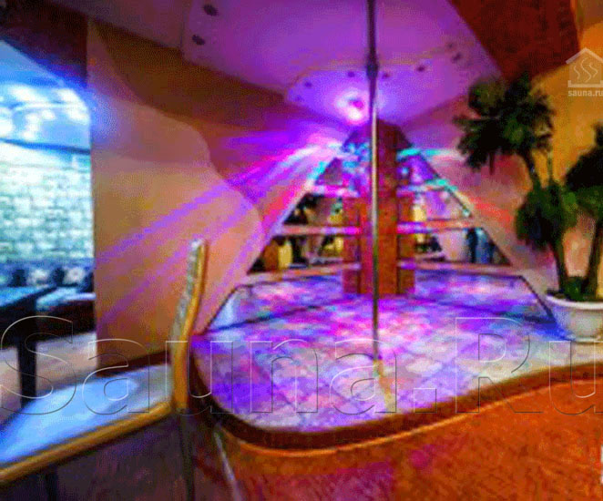 Большой зал Царица Египта