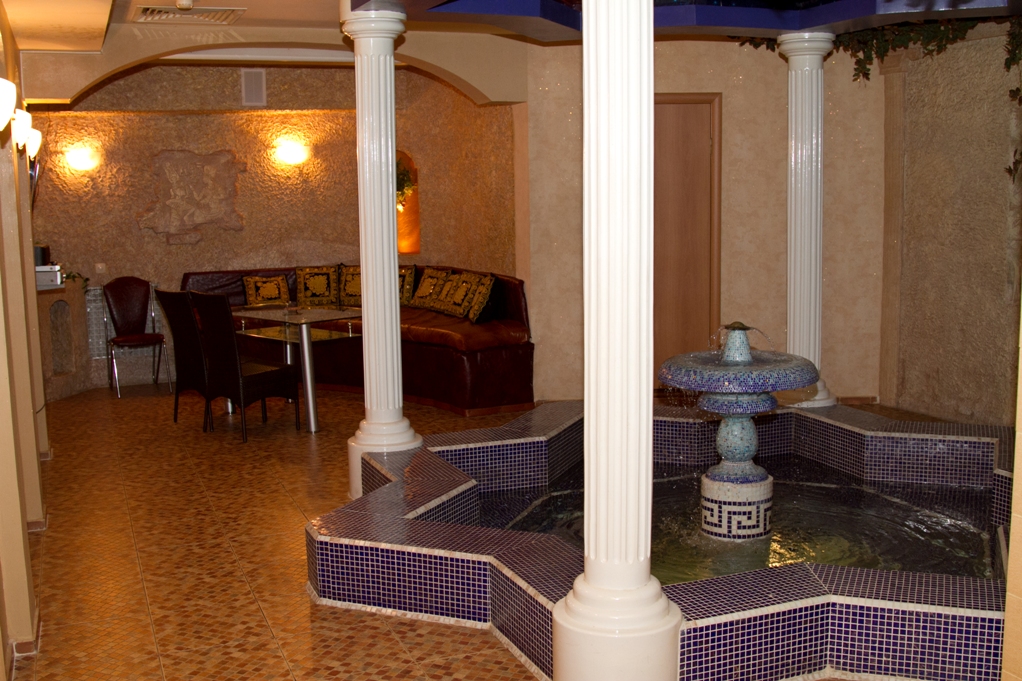 Большой зал Царица Египта