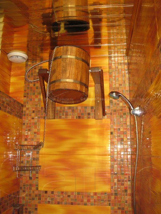 Основной зал Red House