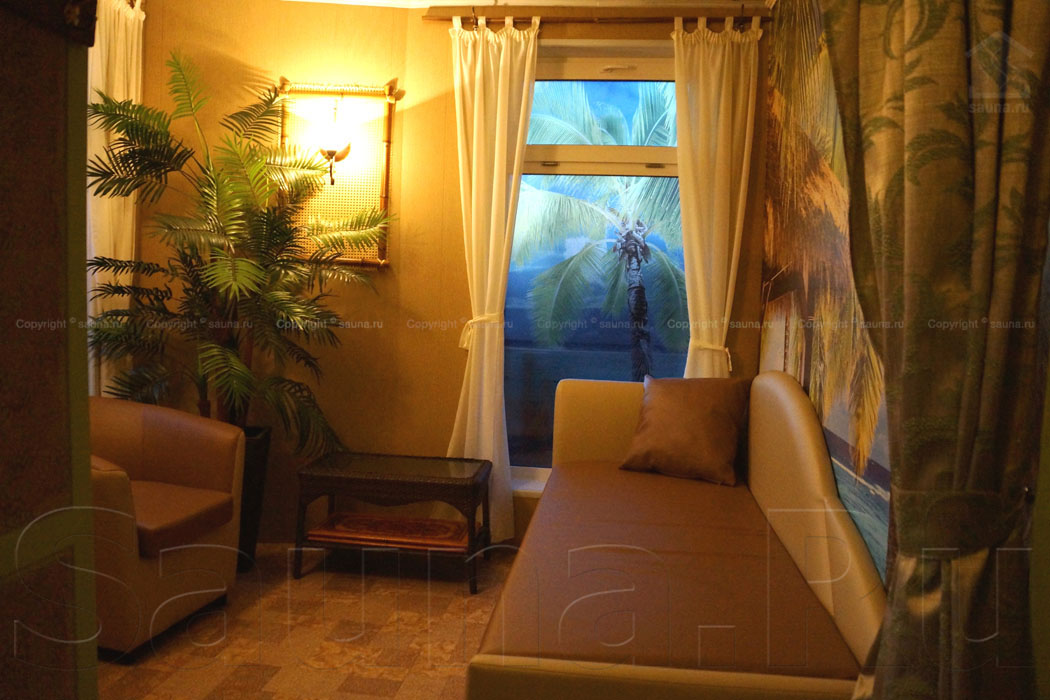 Основной зал Red House